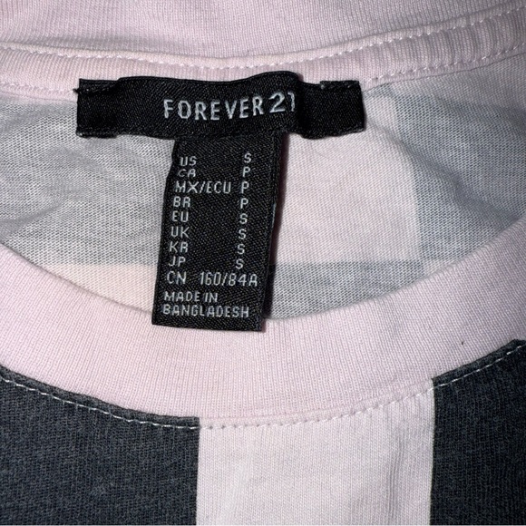 Forever 21 pink and black checkered t shirt - Picture 3 of 3
